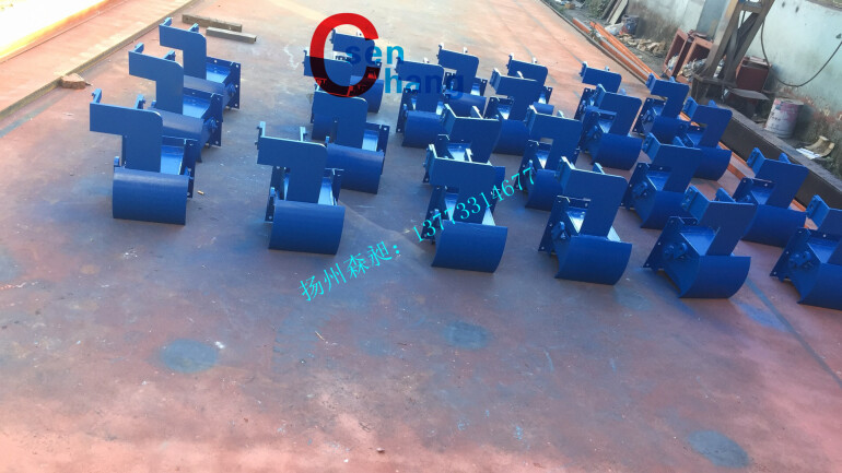 電液動(dòng)扇形閘門(mén)